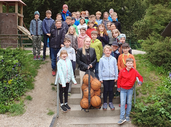 Spielgeräte für die Grundschule Kleinolbersdorf