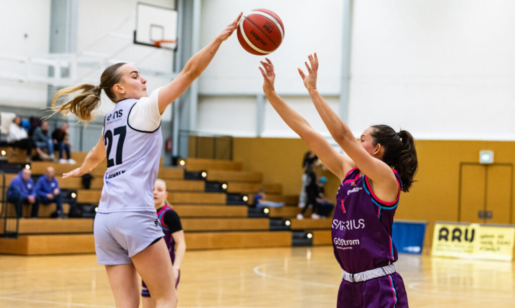 ChemCats schlagen Ligaprimus